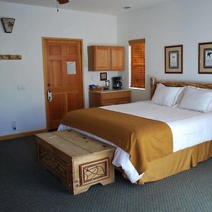 Resort Room King Bed